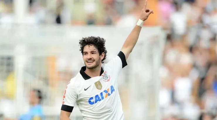 Foto: Mauro Horita/AGIF – Alexandre Pato havia sido o último atacante do Corinthians convocado para a Seleção