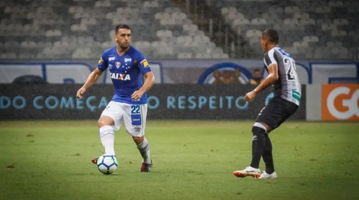 Edilson: tenta voltar ao Grêmio (Foto: Vinnicius Silva/Cruzeiro/Divulgação)