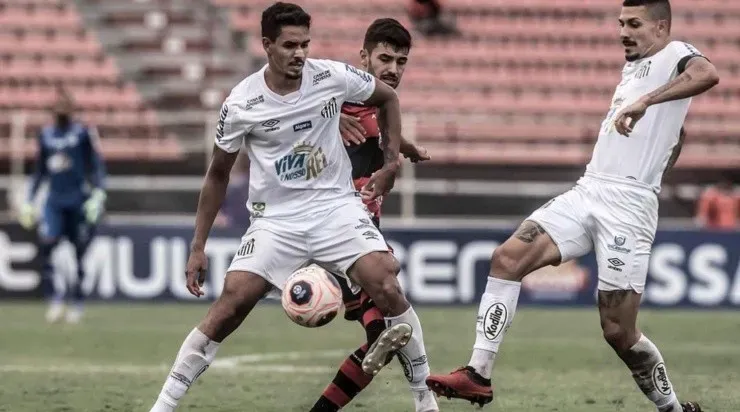 Veríssimo: sequência no time (Foto: Ivan Storti/Santos FC/Divulgação)