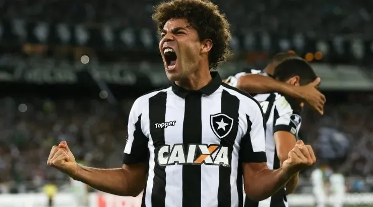 Camilo brilhou com a camisa do rival Botafogo em 2016 e 2017 quando Antônio Lopes estava no clube. Foto: Getty Images