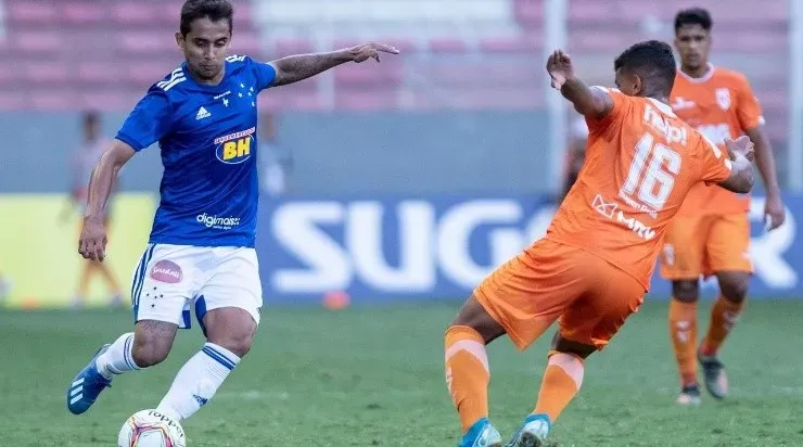 Everton Felipe tem seu empréstimo perto do fim – Foto: Gustavo Aleixo/Cruzeiro.