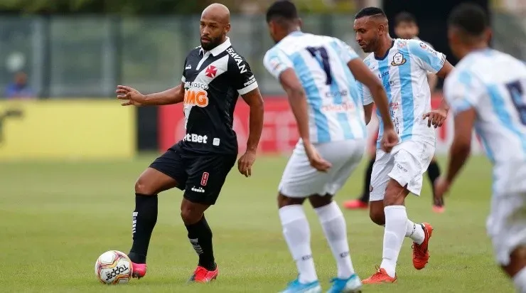 Fellipe Bastos aproveitou a oportunidade durante jogo-treino – Foto: Rafael Ribeiro/Vasco.