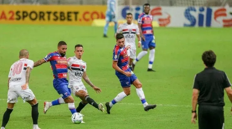 Fortaleza foi derrotado pelo São Paulo por 3 a 2, na Arena Castelão e se complicou no Brasileirão