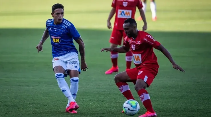 Jadsom Silva está suspenso contra o Vitória – Foto: Bruno Haddad/Cruzeiro.