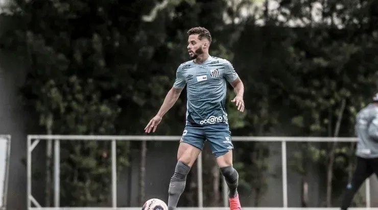 Lucas Venuto em ação pelo Santos. Foto: Ivan Storti/ Santos FC