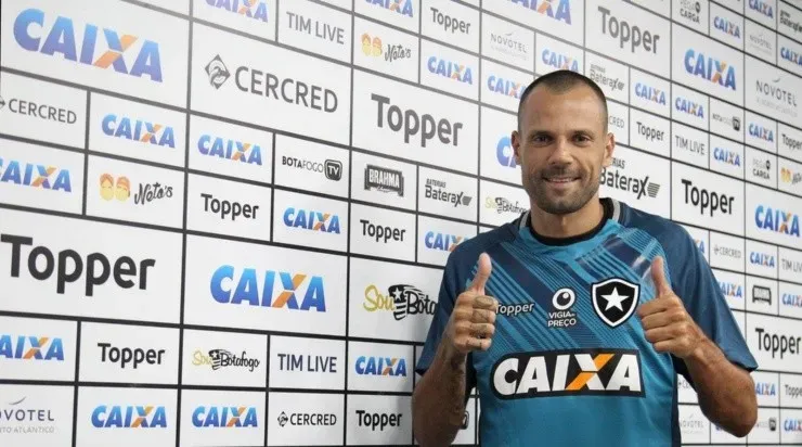 Diego Cavalieri está em uma lista de dispensa da torcida do Botafogo. Foto: Vitor Silva/Botafogo