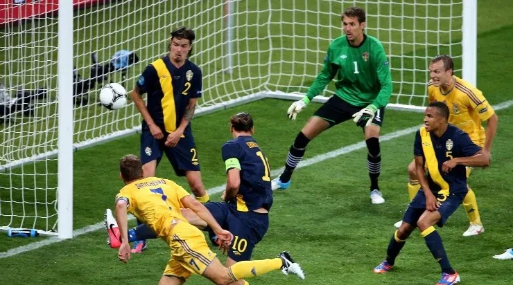 Ucrânia e Suécia se enfrentaram pela Eurocopa de 2012 (Foto: Getty Images)