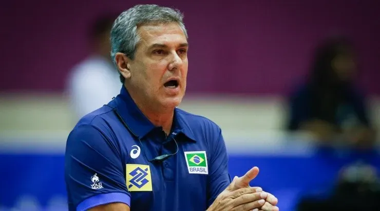 José Roberto Guimarães é o único brasileiro a ser tricampeão olímpico (Foto: Getty Images)
