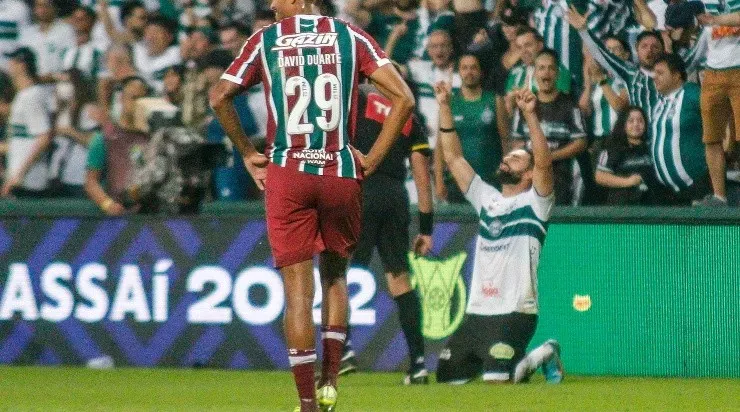 Foto: Gabriel Machado/AGIF – O centroavante marcou duas vezes na vitória do Coritiba diante do Fluminense