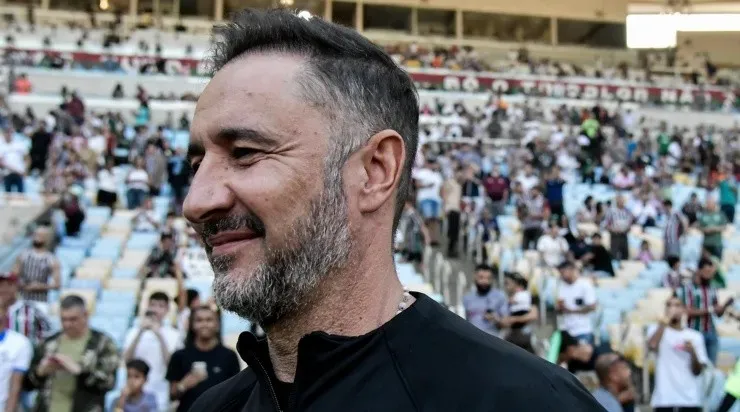 Foto: Thiago Ribeiro/AGIF – Treinador está feliz no Corinthians.