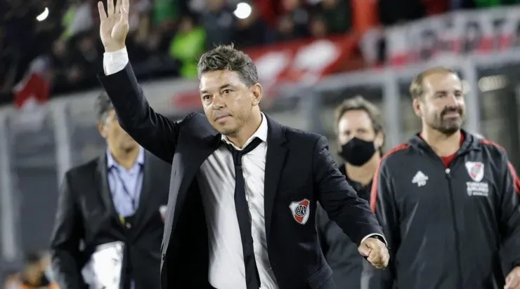 Fotobairesarg/AGIF – Gallardo no comando do River Plate.