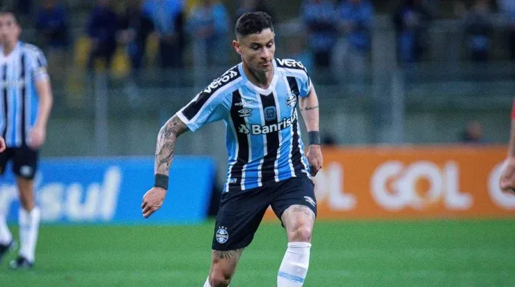 Maxi Franzoi/AGIF – Diogo Barbosa no Grêmio.