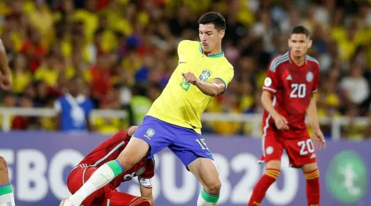 Foto: Rafael Ribeiro/CBF – Jean em ação contra a Colômbia.