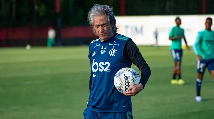 Jogadores torcem pela permanência de Jesus – Foto: Alexandre Vidal/Flamengo.