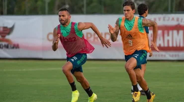 Thiago Maia e Pedro tem contrato até o final do ano – Foto: Alexandre Vidal/Flamengo.