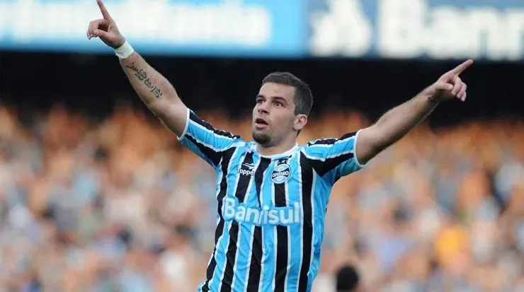 André Lima sonha em retornar ao Grêmio em 2021. Foto: Divulgação/Twitter