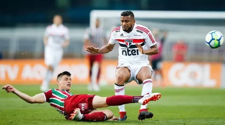 Ibañez em campo pelo Fluminense – Foto:Getty Images