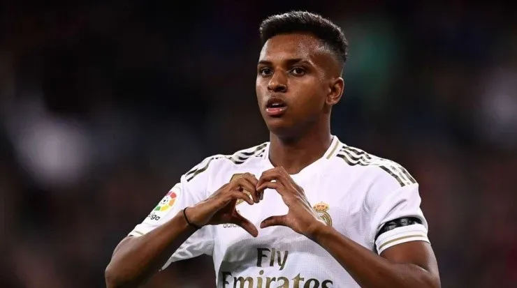 Rodrygo também será relacionado para a partida.