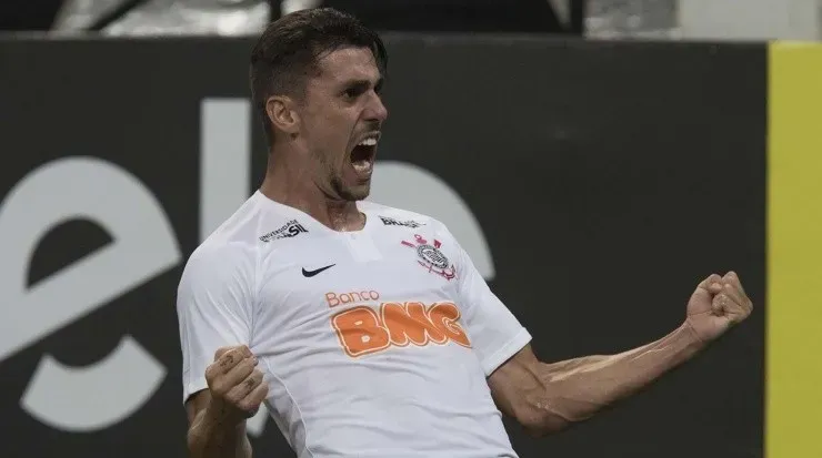 Avelar fez o gol da vitória diante do Goiás – Foto: Daniel Augusto Jr/Corinthians.