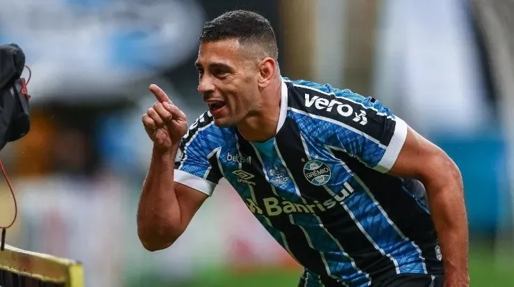 Média de gols de Diego Souza é a que mais se aproxima de Churín – Foto: Lucas Uebel/Grêmio.