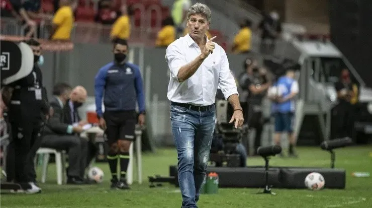 Foto: Alexandre Vidal/CRF – Renato está pressionado no Flamengo.
