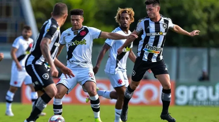 Foto: Thiago Ribeiro/AGIF – Derrota no clássico foi bastante sentida no Vasco.