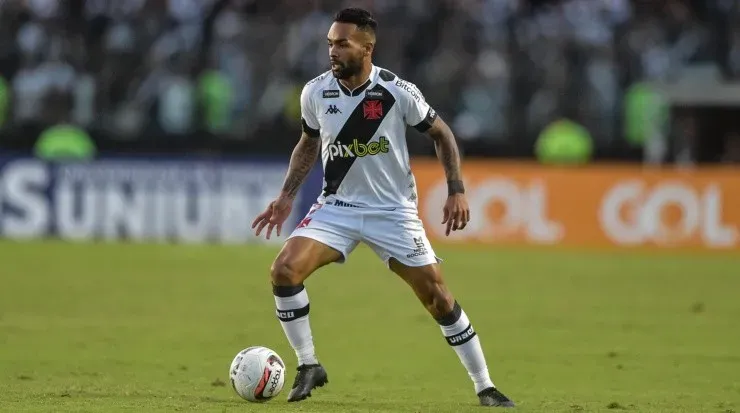 Foto: Thiago Ribeiro/AGIF – O meia cobrou reação já na partida com o Tombense