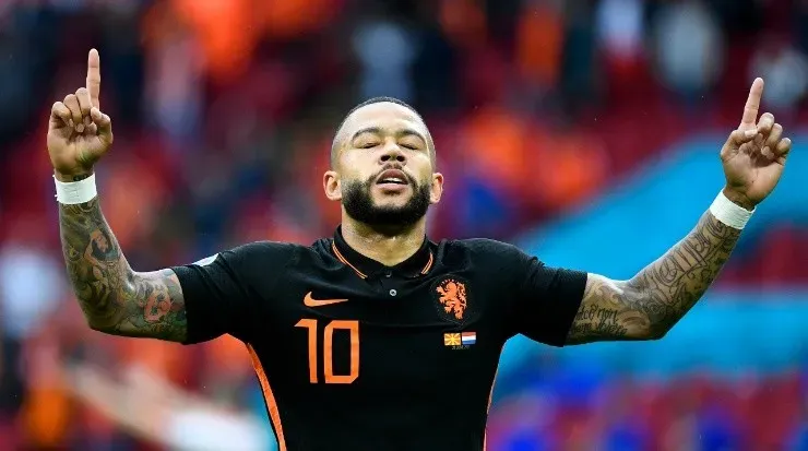Will Memphis Depay take Barcelona’s No. 10 jersey, just like with the Netherlands? (Getty)