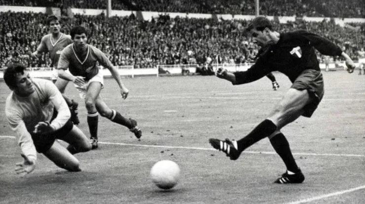 Se desempeñó como presidente del Necaxa, de la Federación Mexicana de Futbol y los Tigres (Getty).