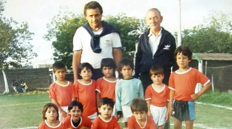 Messi vistió otra camiseta durantesu infancia (Instagram)