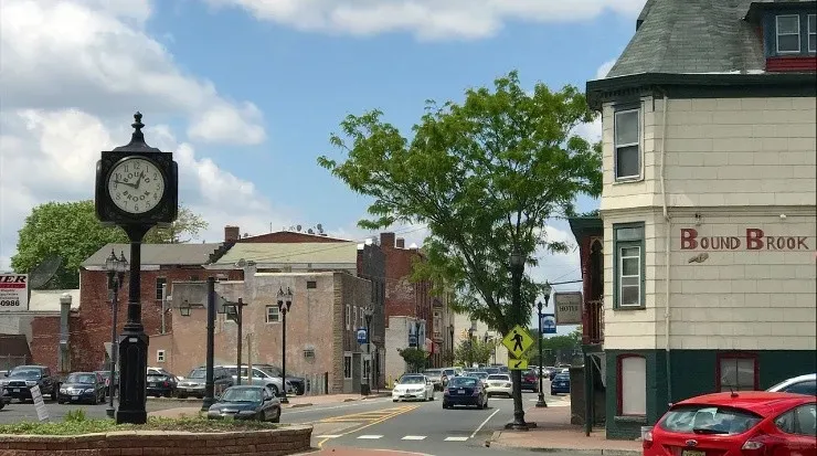 La comunidad de Bound Brook en New Jersey alberga la mayor cantidad de ticos en Estados Unidos (Fuente: Wikipedia) 