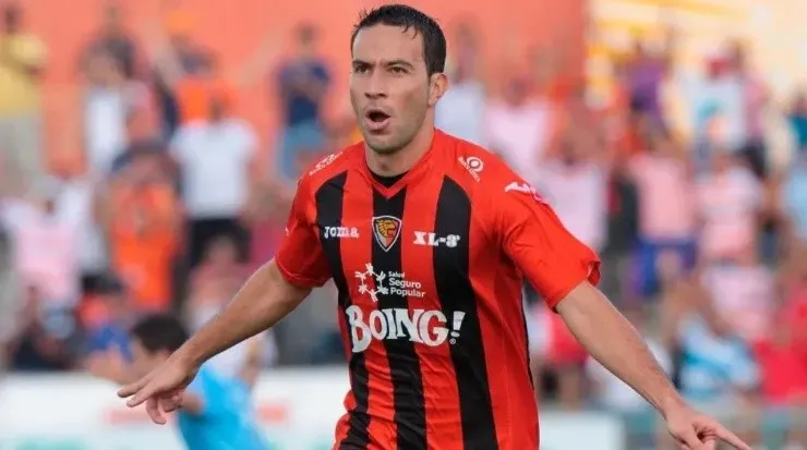 El Canguro festejaba los goles saltando para agasajar a su mujer (Getty).