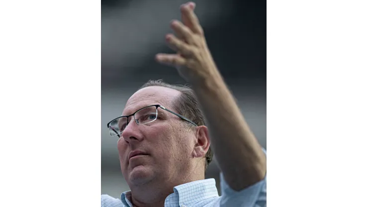 RJ - Rio de Janeiro - 15/05/2022 - BRASILEIRO A 2022, BOTAFOGO X FORTALEZA - John Textor socio majoritario do Botafogo antes da partida contra o Fortaleza no estadio Maracana pelo campeonato Brasileiro A 2022. Foto: Jorge Rodrigues/AGIF
