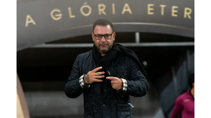 Foto: (Alessandra Torres/AGIF) - Antonio 'El Turco' Mohamed garantiu que manteve sua confiança no jogador apesar das críticas da torcida do Atlético
