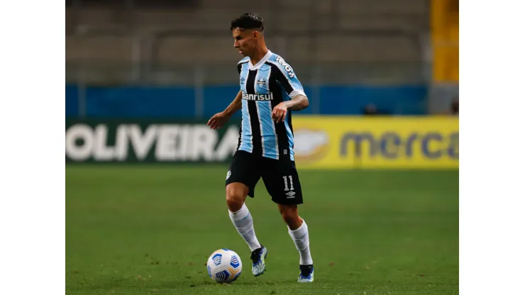 RS - Porto Alegre - 09/12/2021 - BRASILEIRO A 2021, GREMIO X ATLETICO-MG -Ferreirinha jogador do Gremio durante partida contra o Atletico-MG no estadio Arena do Gremio pelo campeonato Brasileiro A 2021. Foto: Maxi Franzoi/AGIF
