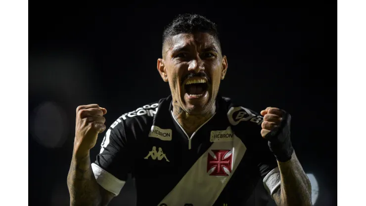 Foto: (Thiago Ribeiro/AGIF) - Yuri Lara se mostrou contente com a volta do Vasco ao Maracanã
