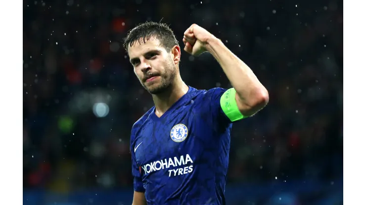 Clive Rose/Getty Images - Cesár Azpilicueta, jogador do Chelsea
