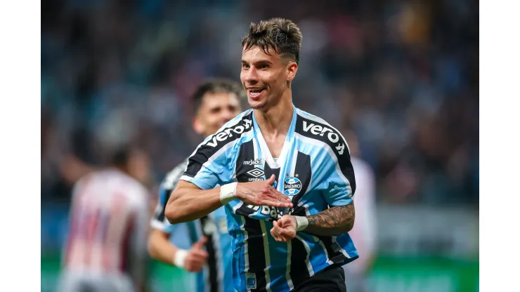 Foto: Lucas Uebel/GREMIO FBPA - Ferreira comenta polêmica com DM
