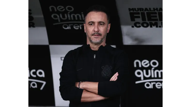 Ettore Chiereguini/AGIF - Vítor Pereira, técnico do Corinthians
