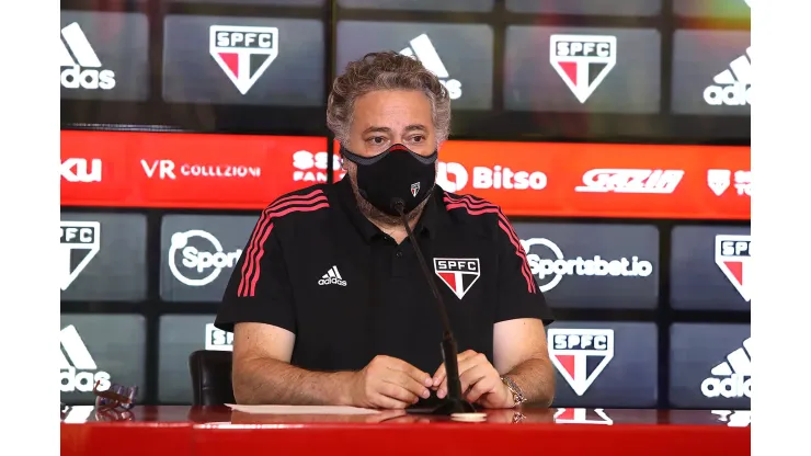 Foto: Rubens Chiri / saopaulofc.net - São Paulo assina com atacante até 2025
