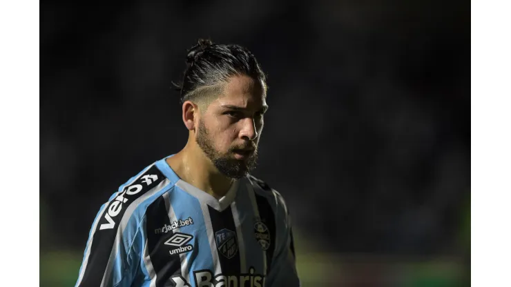 Foto: Thiago Ribeiro/AGIF - Benítez foi anunciado pelo América-MG
