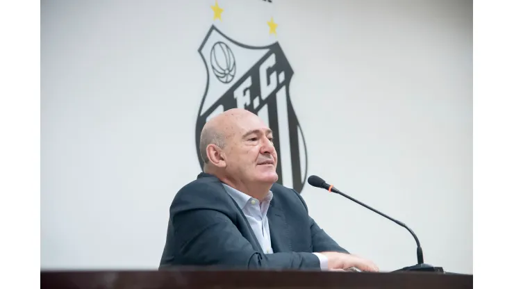 Foto: (Ivan Storti/Santos FC) - Andres Rueda, presidente do Santos,  deu detalhes sobre a negociação envolvendo Cristaldo
