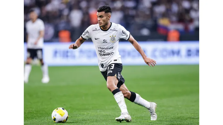 Foto: (Alexandre Schneider/Getty Images) - Fausto Vera ficou deslumbrado com o apoio da torcida do Corinthians
