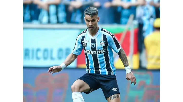 Foto: (Lucas Uebel/Grêmio FBPA) - Ferreira sofreu uma nova lesão no Grêmio neste domingo (21)
