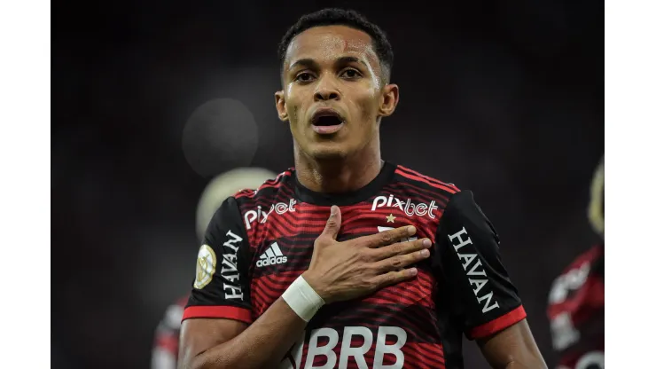 Foto: Thiago Ribeiro/AGIF - West Ham aumenta oferta por Lázaro
