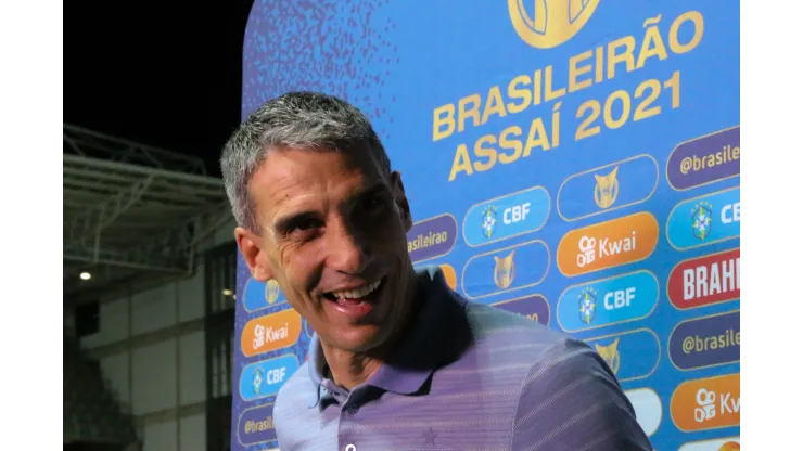 Foto: (Fernando Moreno/AGIF) - Juan Pablo Vojvoda pediu a contratação de um reforço crucial ao Fortaleza
