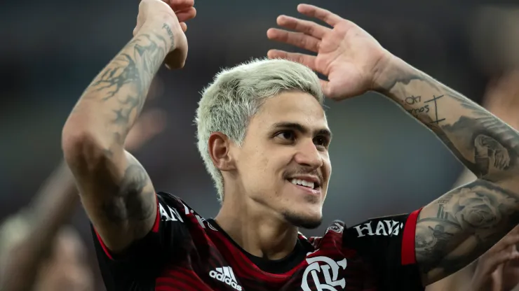 Foto: (Jorge Rodrigues/AGIF) - Pedro, do Flamengo, foi convocado pela Seleção Brasileira para os últimos amistosos internacionais antes da Copa do Mundo
