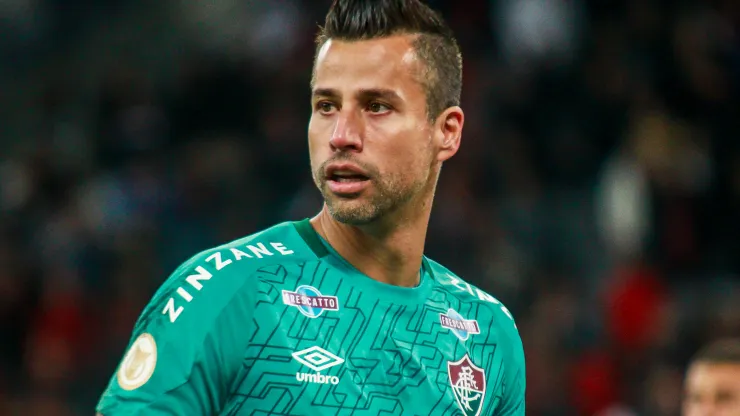 Foto: (Gabriel Machado/AGIF) - Fábio foi criticado por parte da torcida do Fluminense após a eliminação na Copa do Brasil
