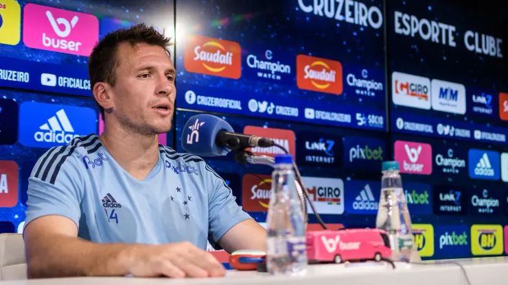 Foto: (Gustavo Aleixo/Cruzeiro) - Eduardo Brock concedeu entrevista coletiva no Cruzeiro nesta terça (20)
