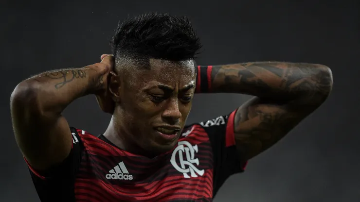 Foto: Thiago Ribeiro/AGIF - Bruno Henrique irá passar por nova cirurgia no Flamengo
